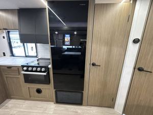 Nuevo 2026 Forest River Wildwood X-Lite 263BHXL - Product Image 4