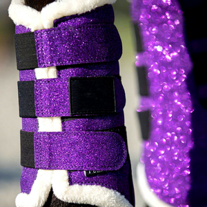 Ensemble de tapis de selle équestre matelassé violet pailleté avec coussinets d'étrier et housse de bride décorative - Product Image 4