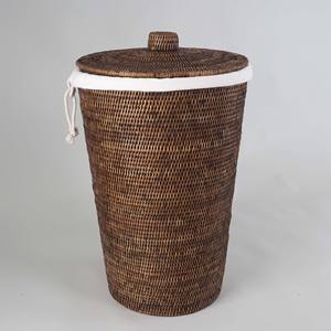 Storage hampers in natural rattan handcrafted <b>lidded</b> baskets hamper <b>bin</b> <b>with</b> removable liner - Product Image 3