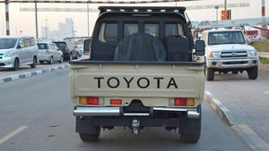 Toyota Land Cruiser 79 Pickup 2021 Usada, 4.5L, 8 Cilindros, 228hp, Diésel, 4x4, Transmisión Manual, 4WD, Volante a la Derecha - Product Image 3