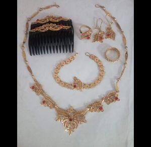 Ensemble de mode de style vintage plaqué or 24 carats comprenant des boucles d'oreilles en cuivre pour les États-Unis, l'Allemagne, la France, les Comores et Mayotte - Product Image 5