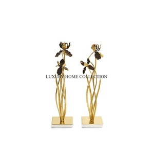 Soporte de vela único hecho a mano de diseño elegante, candelabros de decoración para el hogar y la boda más vendidos para decoración luminosa - Product Image 1