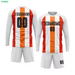 Vente en gros Uniforme de football Uniformes de football universitaire Maillot de football Technologie d'évacuation de l'humidité à séchage rapide Uniforme de football Vêtements de sport - Product Image 5