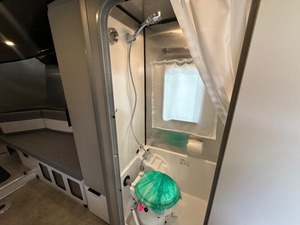 PROVEEDOR VERIFICADO DE NUEVO Air stream Base camp Xe 20Xe con Inodoro de Compostaje - Product Image 6