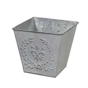 Jardinière de fleurs galvanisées au design gaufré pour la maison jardin extérieur Pot de fleur en fer décoratif et jardinière artisanat - Product Image 1