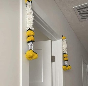 Guirlande de fleurs de jasmin à l'aspect naturel pour toile de fond d'arche de mariage et décoration de grands événements - Product Image 2