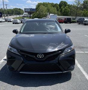 Toyota Camry XSE 2018 disponible à la vente / Disponible à la vente avec faible kilométrage, moteur essence, véhicule bien entretenu et sans accidents. - Product Image 5