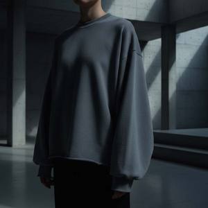 Pull-over d'hiver en molleton 100% coton, gris ardoise, coupe ample, manches exagérées, style minimaliste streetwear, sur mesure haut de gamme pour homme - Product Image 1