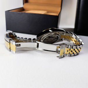 Reloj Mecánico para Hombre con Movimiento NH35, Modelo Más Vendido, Fondo Transparente - Product Image 3