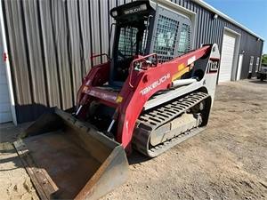 Aprobado por CE EPA 2012 TAKEUCHI TL12, la cargadora de dirección deslizante agrícola más vendida, tecnología innovadora sin problemas y fuerte - Product Image 2