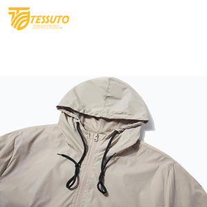 Venta al por mayor de alta calidad ligero de los hombres cortavientos chaqueta Softshell chaqueta transpirable deporte al aire libre cortavientos chaquetas de montaña - Product Image 6