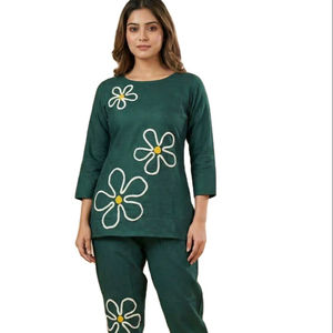 ชุดคุर्ติและกางเกงขายาวสไตล์โมเดิร์นแบบสั้นพิเศษสำหรับงานออกงาน  สำหรับผู้หญิงหรือเด็กผู้หญิง / ขายออนไลน์ - Product Image 1