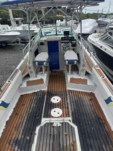 Bateau à moteur de pêche Wellcraft 26 Luxury WalkAround de 1985, 400 CV, remorque marine durable - Product Image 2