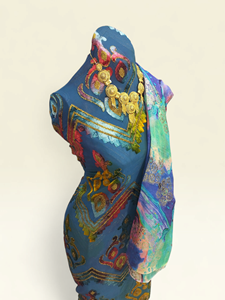 Conjunto de Lujo para Boda en Tela Maqbal Dirac Azul Turquesa con Bordado Multicolor y Chal Floral a Juego - Product Image 2