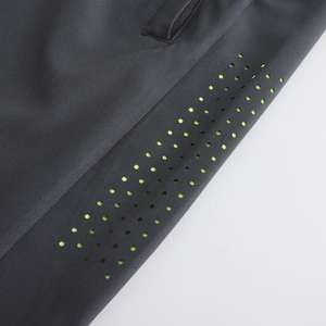 กางเกงขาสั้นออกกำลังกายผู้ชาย 7 นิ้ว แบบสปอร์ต สำหรับวิ่งและฝึกซ้อม แห้งเร็ว มีซิป ขายส่ง ลายเรียบ - Product Image 5