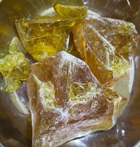 ORANG COLOPHAN HIGH QUALITY EXPORT WORLDWIDE WITH REALLY REASONABLE PRICE/VIETNAM GUM ROSIN - Product Image 3