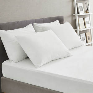 Funda de colchón de poliéster de rizo a precio mayorista, protector de colchón impermeable antiácaros con banda elástica y falda - Product Image 1