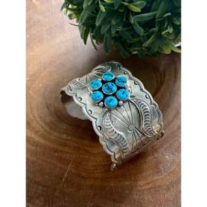 Sheila Tso Kingman Turquoise & Sterling <b>Silver</b> Fashion <b>Cuff</b> <b>Bracelet</b> - Product Image 4