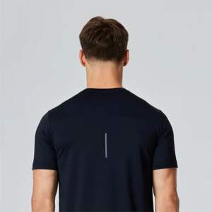 เสื้อยืดคลุมความชื้นสําหรับผู้ชายคุณภาพสูง - สบาย แห้งเร็ว เหมาะสําหรับออกกําลังกายในยิม วิ่ง - Product Image 4