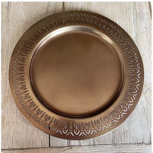 Assiette de service ronde argentée en acier inoxydable au design créatif Assiette de service pour vaisselle et ustensiles de cuisine - Product Image 3