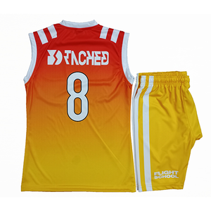 Ensemble d'uniformes de football pour hommes personnalisés de haute qualité 7 sur 7 respirant avec numéros de nom d'équipe et options de taille pour vêtements de sport - Product Image 2