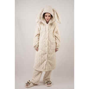 Pyjama d'hiver pour femme, robe de nuit à capuche, 100% polyester, badge, longueur genou, tissu tricoté lisse, taille XL - Product Image 2