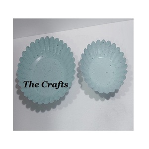 Bol à dessert de trois couleurs différentes en forme ronde en fer servant un bol de chocolats pour une utilisation décorative Hotelware - Product Image 6