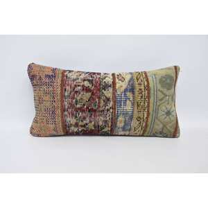 หมอนตกแต่งลายโบฮีเมียนวินเทจหลากสี ขนาด 12x24 นิ้ว ทำจากผ้าขนสัตว์แบบคันธา ด้วยเทคนิคการทอแบบแพทช์เวิร์ค ดีไซน์สวยงาม ไม่ลื่น - Product Image 1