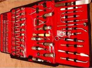 ชุดเครื่องมือผ่าตัดช่องปากคุณภาพสูง คีมถอนฟัน สแตนเลส แบบใช้มือ 61 ชิ้น ด้ามจับตามหลักสรีรศาสตร์ - Product Image 5