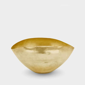 Cuenco de latón de inspiración antigua para regalar a seres queridos en festividades, con artesanía de alta calidad. - Product Image 1