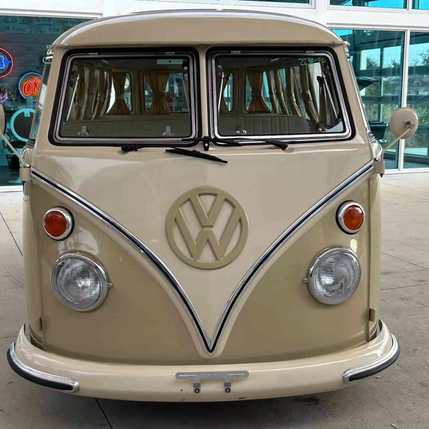 A79 1:35 ENDOH VW VOLKSWAGEN TRANSPORTER T1 VAN BUS SHELL EXCELLENT ÉTAT