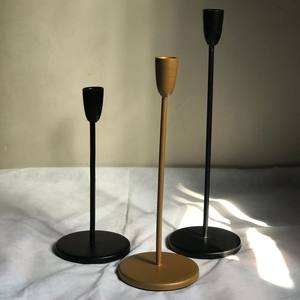Bougeoir style nordique moderne, chandelier en métal, support de bougie de luxe pour décoration de maison - Product Image 4