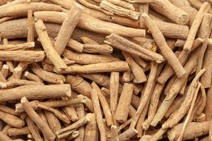 Ashwagandha biologique de la meilleure qualité pour les compléments alimentaires, les nutraceutiques, les mélanges de thé et les applications cosmétiques, disponible à la vente - Product Image 3