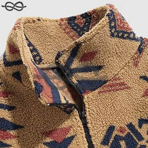 Sudadera con Cierre de Cremallera Personalizada con Logotipo Bordado OEM ODM, Ropa Urbana de Invierno, Forro Polar Sherpa Grueso, 100% Algodón, Secado Rápido - Product Image 4