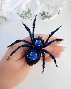 Broches perlées Broche design faite à la main. Accessoires de haute qualité. Broche design unique. Baby shower meilleur cadeau. - Product Image 1