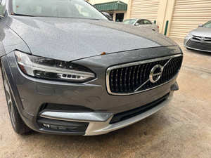 Voiture d'occasion de qualité abordable, Volvo V9-0 Cross Country T6 2017, conduite à gauche - Product Image 3