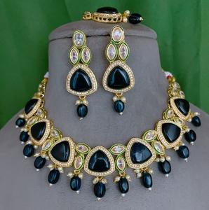 Exclusive Premium Quality Gold Plated <b>Kundan</b> Stones Look Necklace Set With Earrings Tikka for Wedding Wear Collection For Women - Product Image 1