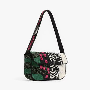 กระเป๋าสะพายไหล่ขนาดเล็ก ดีไซน์เรขาคณิต ประดับลูกปัดคุณภาพพรีเมียม งานฝีมือประณีต กระเป๋าถือแฟชั่นสำหรับผู้หญิง สไตล์บูติก จากอินเดีย - Product Image 1