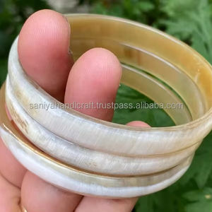 Hermoso grueso Natural de alta calidad cuerno de búfalo brazalete conjunto pulido arte popular Europa Animal estilo joyería - Product Image 4