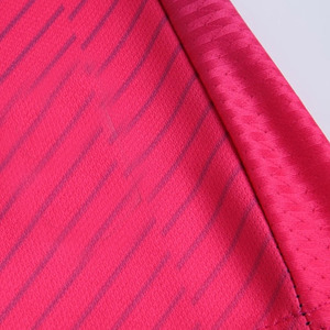 Uniforme de fútbol de Color personalizado de calidad superior Ropa deportiva Uniforme de fútbol de Venta caliente Hecho en Pakistán - Product Image 4