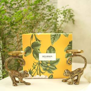 Canasta de Regalo con Mono de Metal, Elegante Adorno Decorativo para el Hogar, Colección Premium Hecha a Mano, Pieza de Exhibición Artística Única, Perfecta - Product Image 4