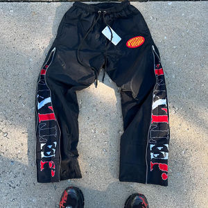 Pantalones de chándal para hombre con bolsillos con cremallera Diseño urbano funcional - Product Image 4