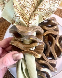 High Quality Resin Napkin <b>Rings</b> Fancy Design Pure <b>Indian</b> Resin Napkin <b>Ring</b> Holder For Wedding Hot Selling - Product Image 2