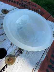 Tazón grande de resina blanca para decoración del hogar, tazón decorativo elegante y duradero para mesa de comedor o exhibición de centro de mesa - Product Image 2