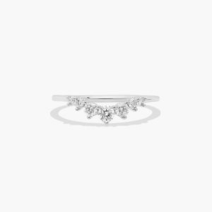 Impresionante anillo curvo de diamante Moissanite en plata 925 Diseño elegante para novias Mujeres y amantes de la joyería de moda - Product Image 1