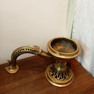 Vente chaude brûleur d'encens B2B vente brûleur d'encens pour culte Temple méditation salle de prière décor à la maison brûleur d'encens de luxe - Product Image 2