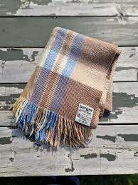 Meilleur Prix Toutes Saisons Célèbre Maison Jeté De Luxe Laine D'agneau Recyclé Laine Charbon Diamant Motif À Chevrons Couvertures par hi - Product Image 3