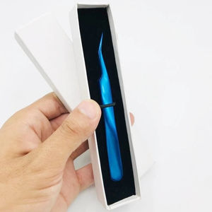 Pinces à épiler professionnelles personnalisées en acier inoxydable bleu plasma à 45 degrés avec étiquette privée, pinces à épiler isolées - Product Image 5