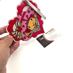 แผ่นอะคริลิคติดขนตาแบบแม่เหล็ก ดีไซน์ยั่งยืน รูปทรงสตรอว์เบอร์รี่ชอร์ตเค้ก รูปหัวใจ สำหรับคีมติดขนตา ขายส่ง - Product Image 6