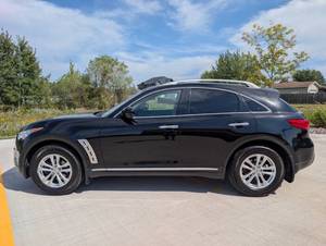 Precio bajo, Infiniti FX35 2009 usado en venta - Product Image 4